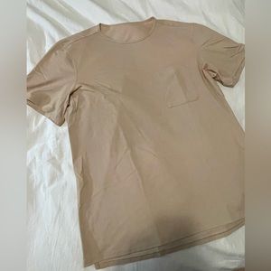 LULULEMON OVERSIZED T-SHIRT